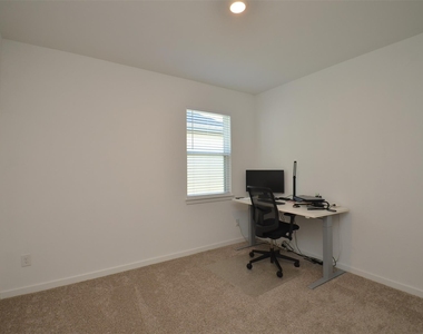 21830 Redwood Bluff Trail - Photo Thumbnail 19