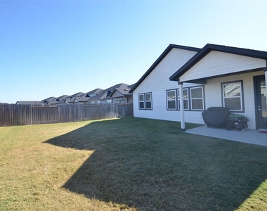 21830 Redwood Bluff Trail - Photo Thumbnail 21