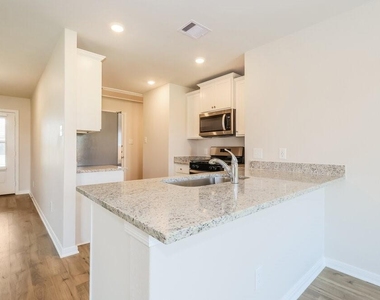 400 San Miguel Creek Drive - Photo Thumbnail 4
