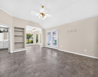 5814 Eldridge Glen Drive - Photo Thumbnail 16