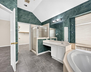 5814 Eldridge Glen Drive - Photo Thumbnail 20