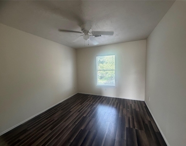 21219 Grand Linden Court - Photo Thumbnail 17
