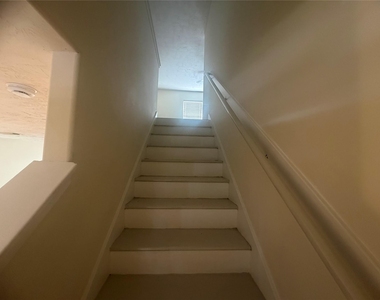 21219 Grand Linden Court - Photo Thumbnail 7