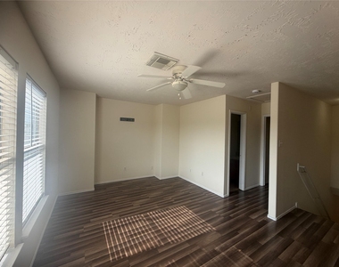 21219 Grand Linden Court - Photo Thumbnail 8