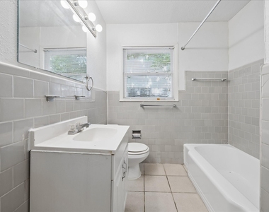 4022 Woodcraft Street - Photo Thumbnail 9