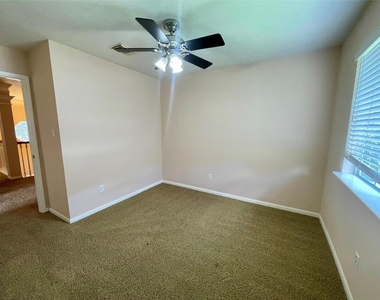 24231 Pepperrell Place Street - Photo Thumbnail 28