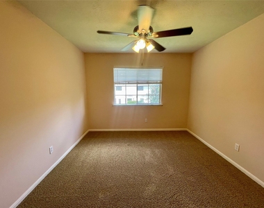 24231 Pepperrell Place Street - Photo Thumbnail 27