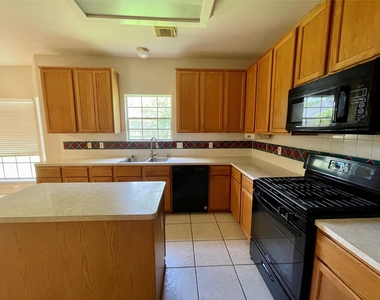 24231 Pepperrell Place Street - Photo Thumbnail 11