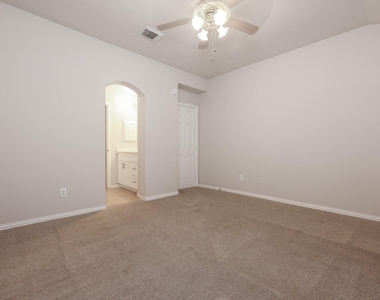 24319 Bay Hill Boulevard - Photo Thumbnail 17