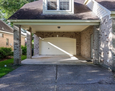 24319 Bay Hill Boulevard - Photo Thumbnail 22