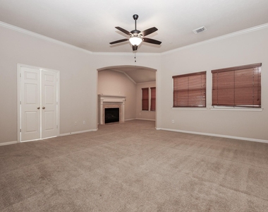 24319 Bay Hill Boulevard - Photo Thumbnail 13