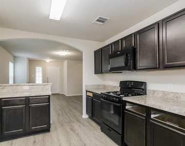 325 Shelby Meadow Drive - Photo Thumbnail 3