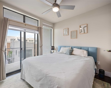 2401 Crawford Street - Photo Thumbnail 8