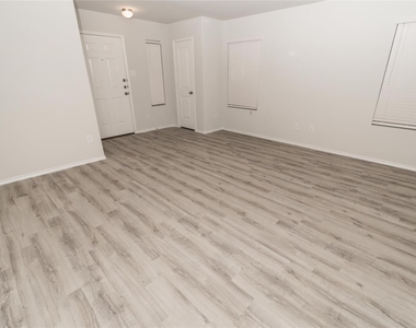 3424 Cannon Court - Photo Thumbnail 5