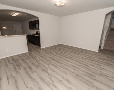 3424 Cannon Court - Photo Thumbnail 3