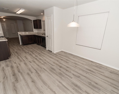 3424 Cannon Court - Photo Thumbnail 2