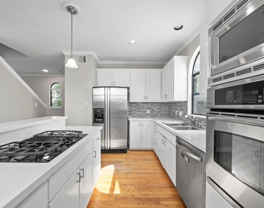 2154 Arabelle Street - Photo Thumbnail 24