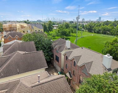 2154 Arabelle Street - Photo Thumbnail 8