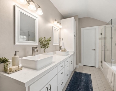 2154 Arabelle Street - Photo Thumbnail 4
