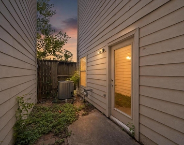 2154 Arabelle Street - Photo Thumbnail 41