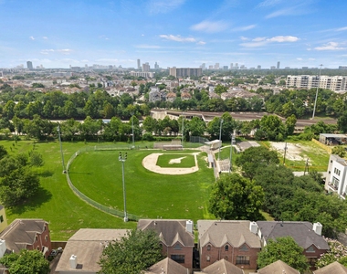 2154 Arabelle Street - Photo Thumbnail 9