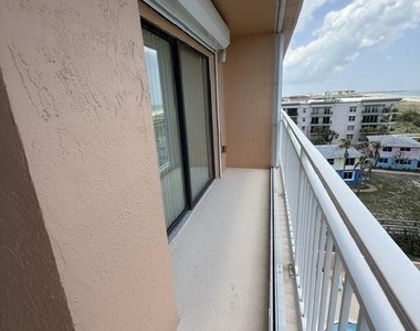 6770 Ridgewood Avenue - Photo Thumbnail 23