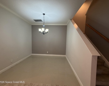131 Manny Lane - Photo Thumbnail 8