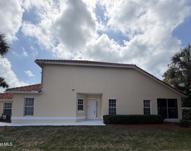 131 Manny Lane - Photo Thumbnail 4