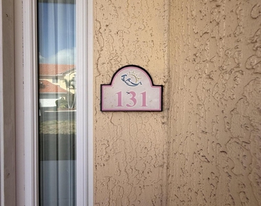 131 Manny Lane - Photo Thumbnail 3
