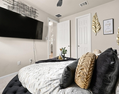 2223 Islawild Way - Photo Thumbnail 29