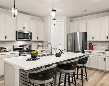 2223 Islawild Way - Photo Thumbnail 15