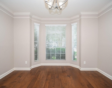 9715 Atwell Drive - Photo Thumbnail 10