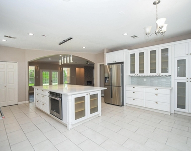 9715 Atwell Drive - Photo Thumbnail 5