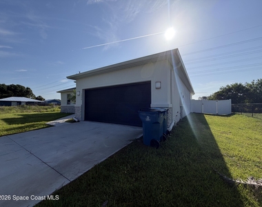 1326 Seeley Circle Nw - Photo Thumbnail 28