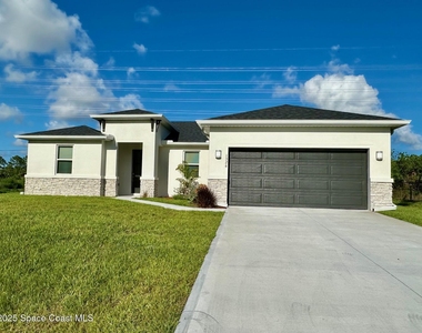 1326 Seeley Circle Nw - Photo Thumbnail 1