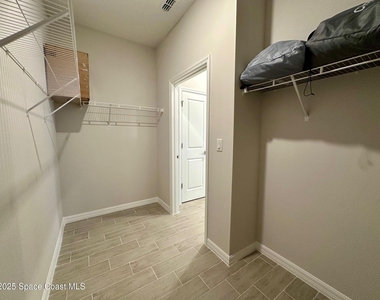 1326 Seeley Circle Nw - Photo Thumbnail 24