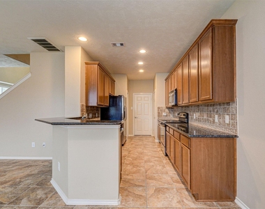 23 Fairlee Court - Photo Thumbnail 14