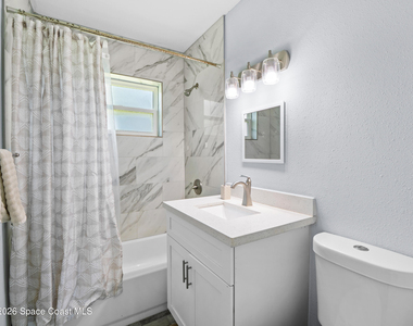 311 W University Boulevard - Photo Thumbnail 11