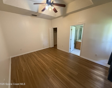 2741 Woodstream Circle - Photo Thumbnail 19