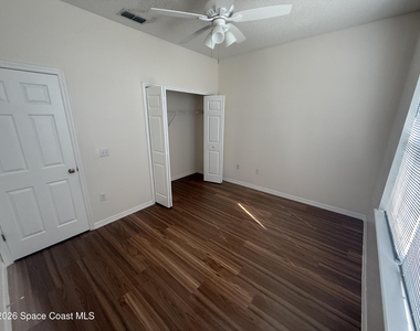 2741 Woodstream Circle - Photo Thumbnail 18