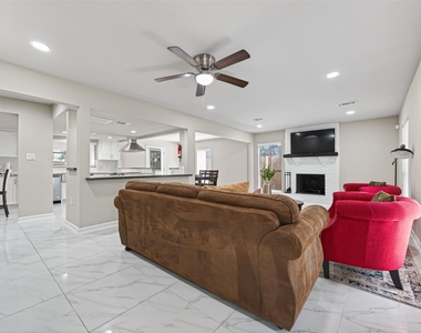 23418 Briarcreek Boulevard - Photo Thumbnail 4