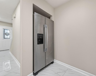 23418 Briarcreek Boulevard - Photo Thumbnail 18