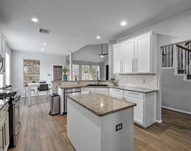 11103 Canyon Brook Court - Photo Thumbnail 2