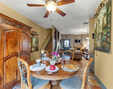 11710 Southlake Drive - Photo Thumbnail 12