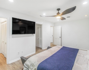 536 Oak Drive - Photo Thumbnail 18