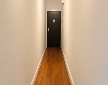 2 Avenue - Photo Thumbnail 9