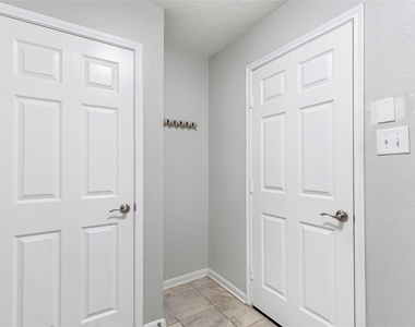 20805 Langworth Place - Photo Thumbnail 24