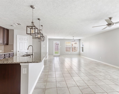 20805 Langworth Place - Photo Thumbnail 15