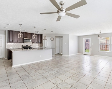 20805 Langworth Place - Photo Thumbnail 17