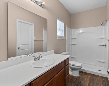 1111 Road 5102 - Photo Thumbnail 10